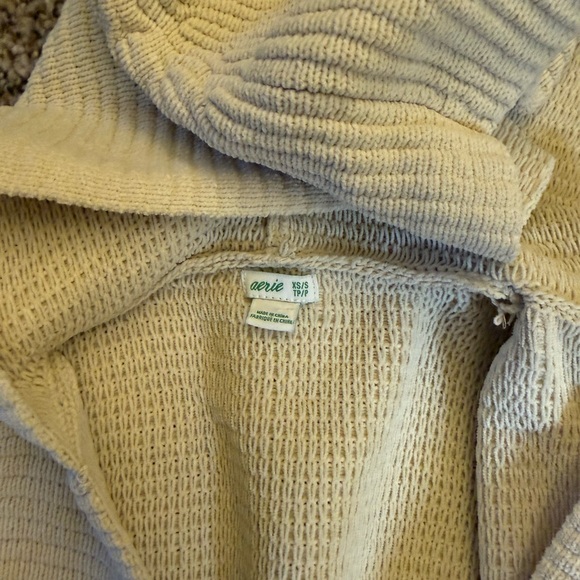Aerie Hooded Sweater Poncho Throw - Picture 4 of 8